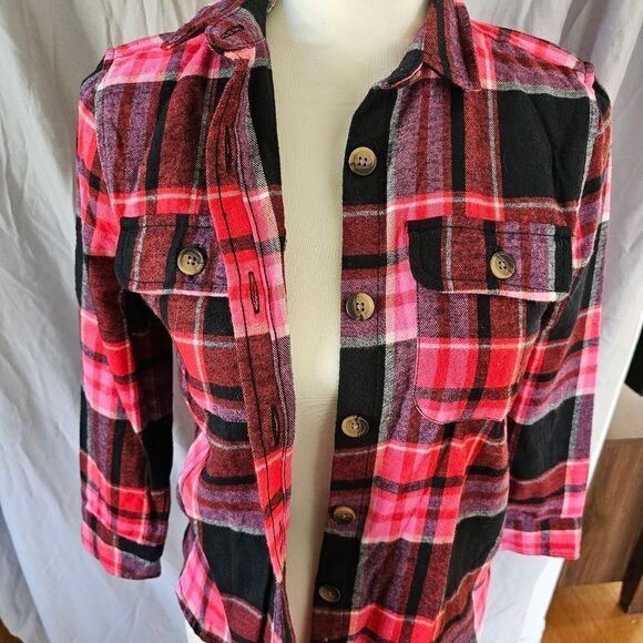 Girls button down plaid flannel shirt - Picture 2 of 7
